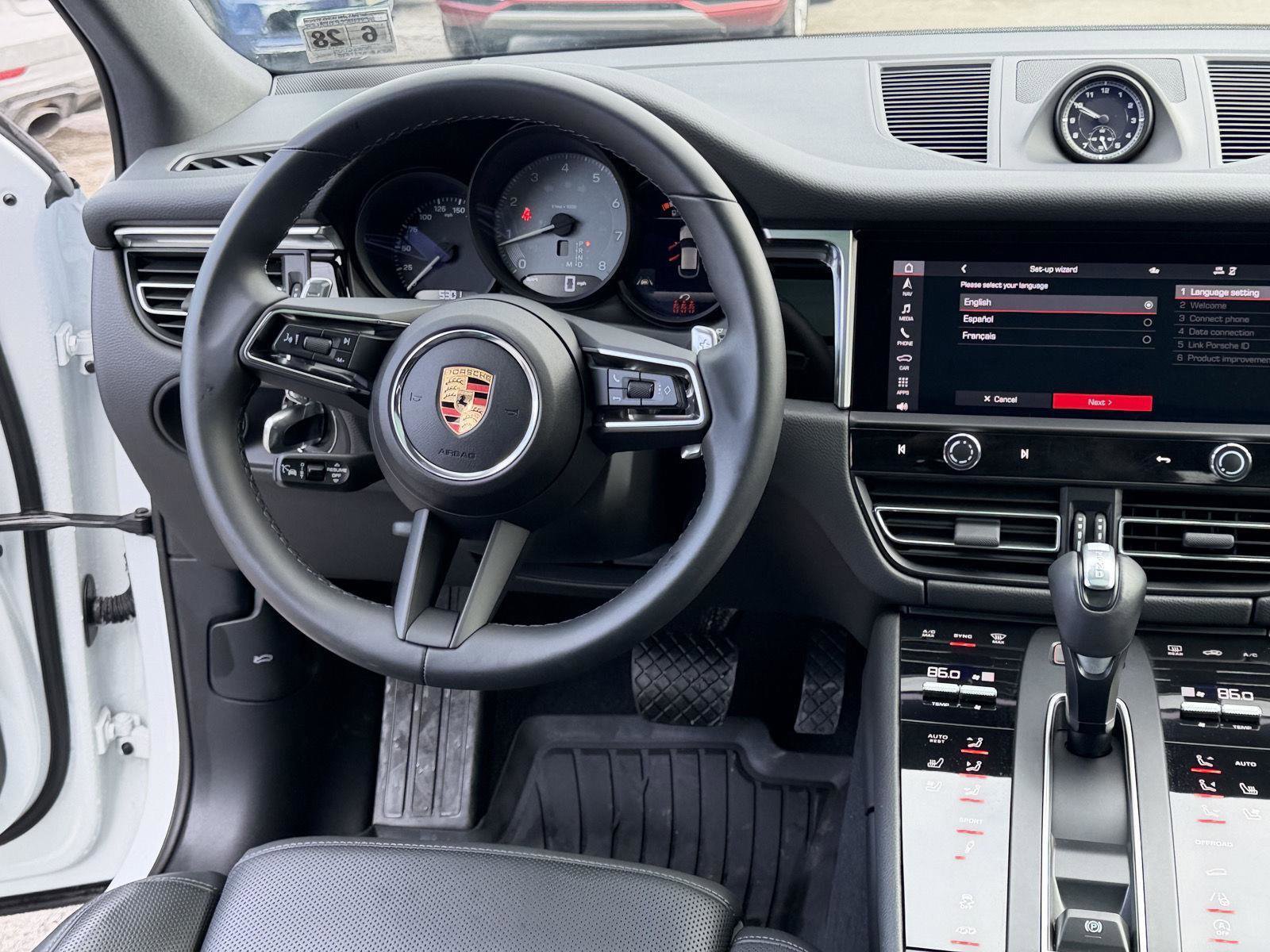 Used 2023 Porsche Macan S image 19