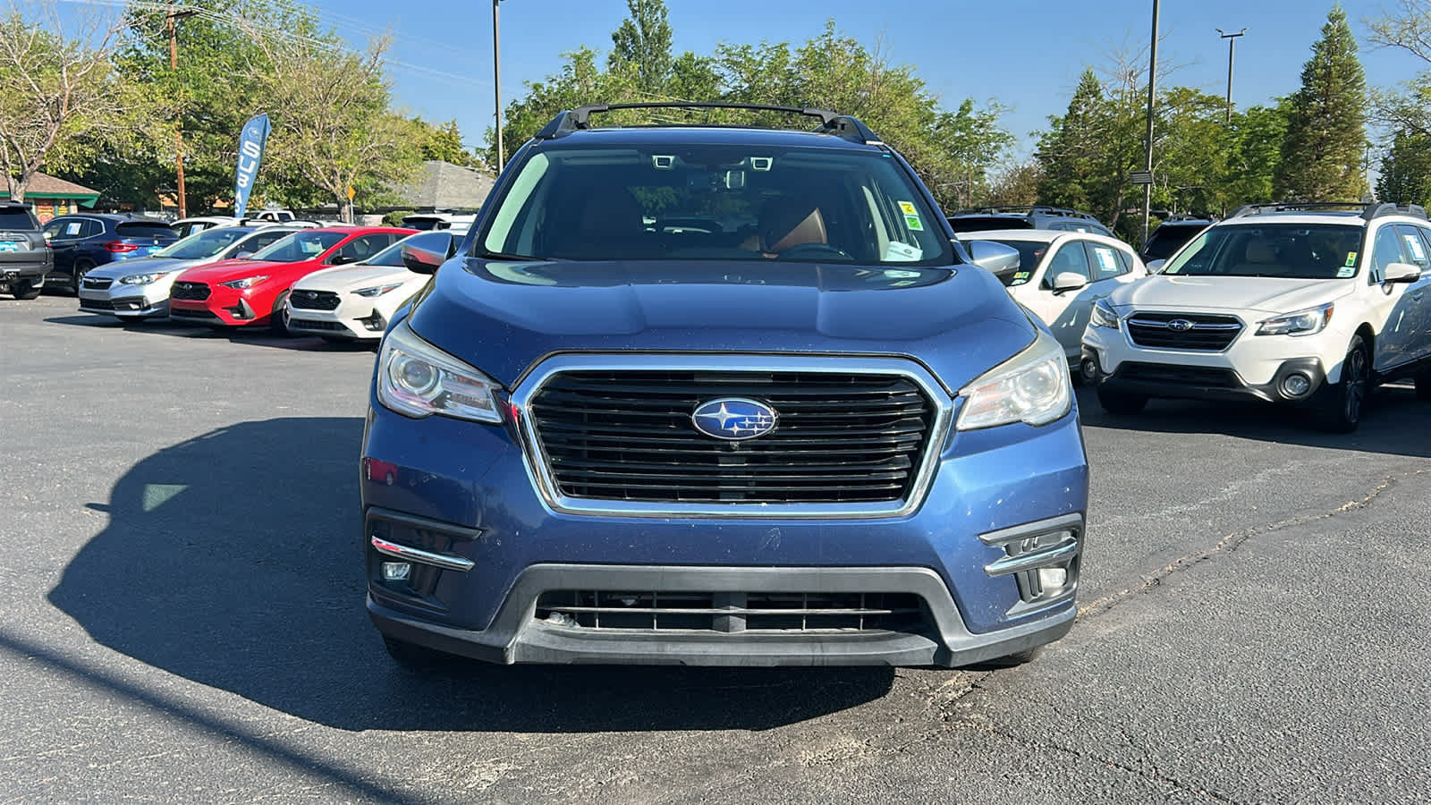 Used 2019 Subaru Ascent Touring w/ Popular Package #3 AWD/4WD image 2