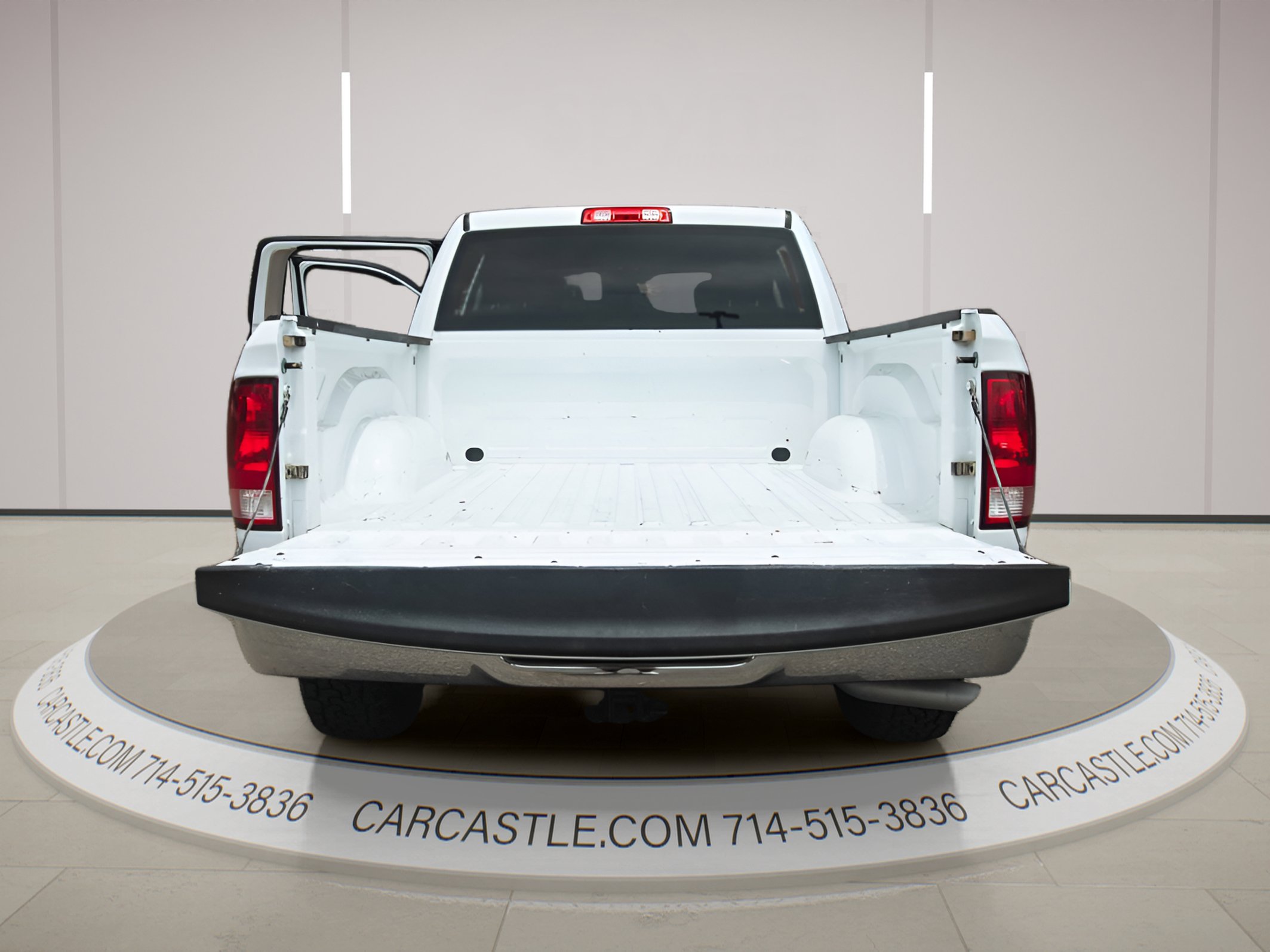 Used 2023 RAM 1500 Classic SLT w/ Trailer & Traction Group RWD image 12