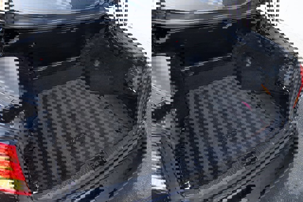 Used 2012 Lexus IS 350C RWD image 13