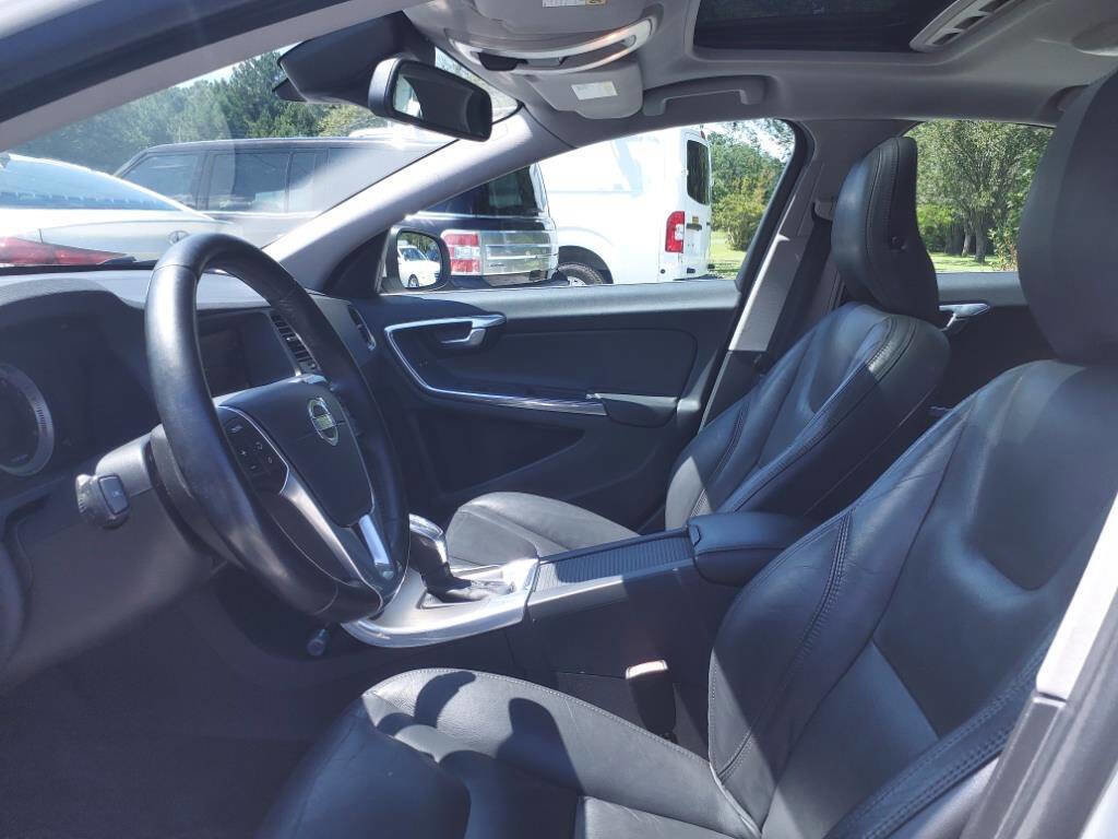 Used 2013 Volvo S60 T5 image 5
