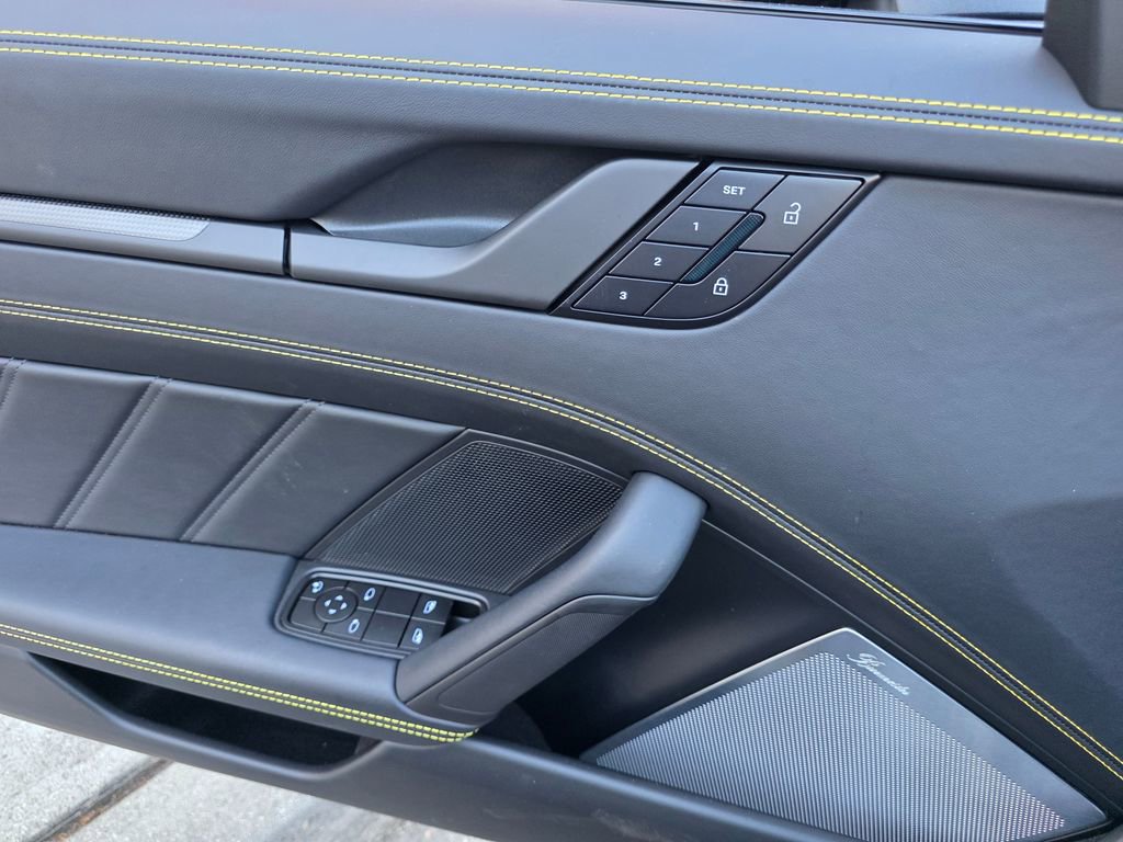 Used 2026 Porsche 911 Targa 4 GTS image 14