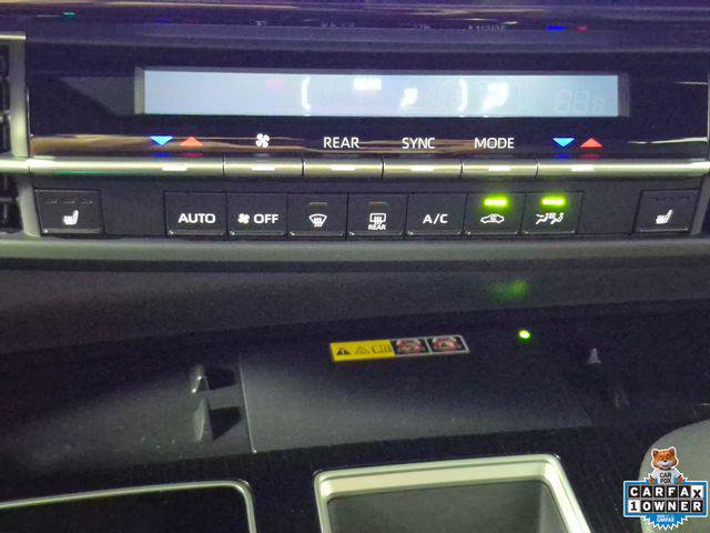 Certified 2026 Toyota Sienna XLE Woodland Edition AWD/4WD image 20