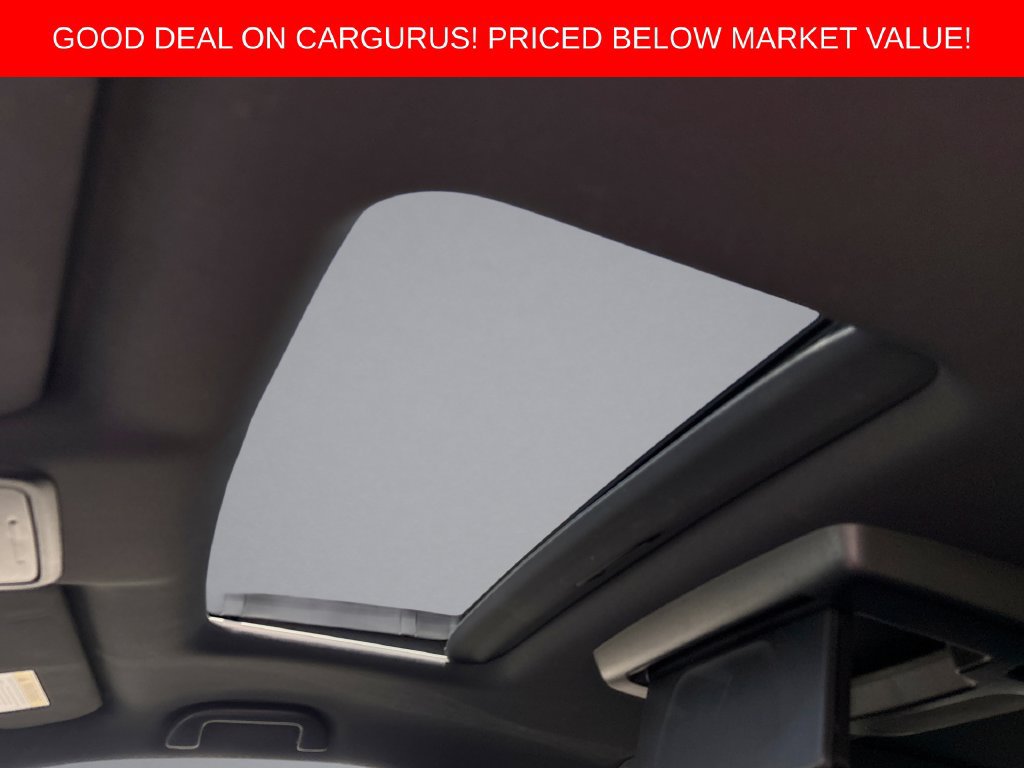Used 2021 Honda Pilot Black Edition image 16
