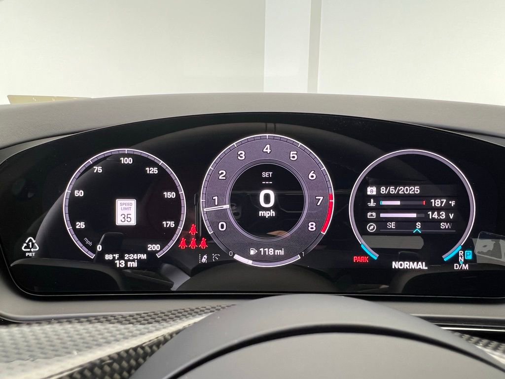 New 2025 Porsche Cayenne GTS image 10