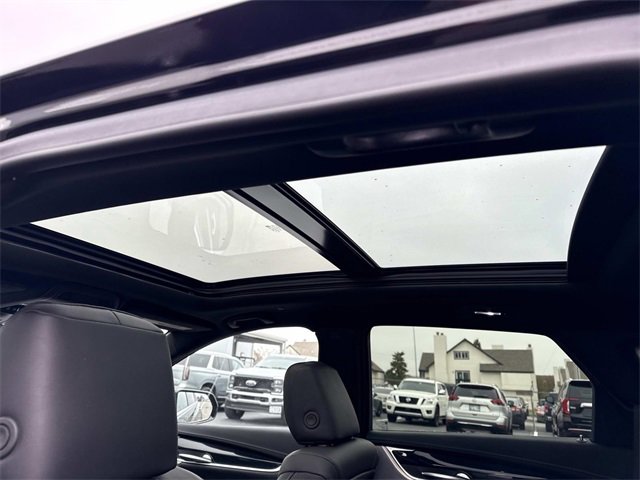 Used 2024 Cadillac XT5 Premium Luxury image 18