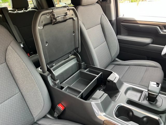 New 2026 Chevrolet Silverado 1500 LT Trail Boss w/ LPO, Dark Essentials Package AWD/4WD image 75