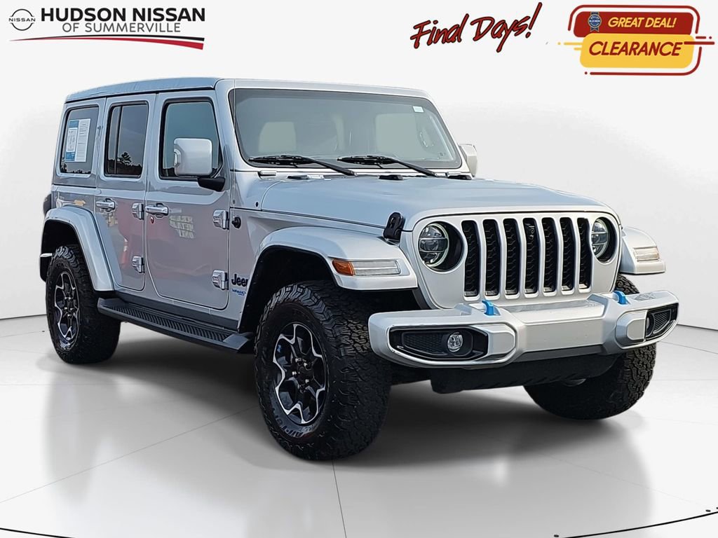 Used 2022 Jeep Wrangler Unlimited Sahara image 1