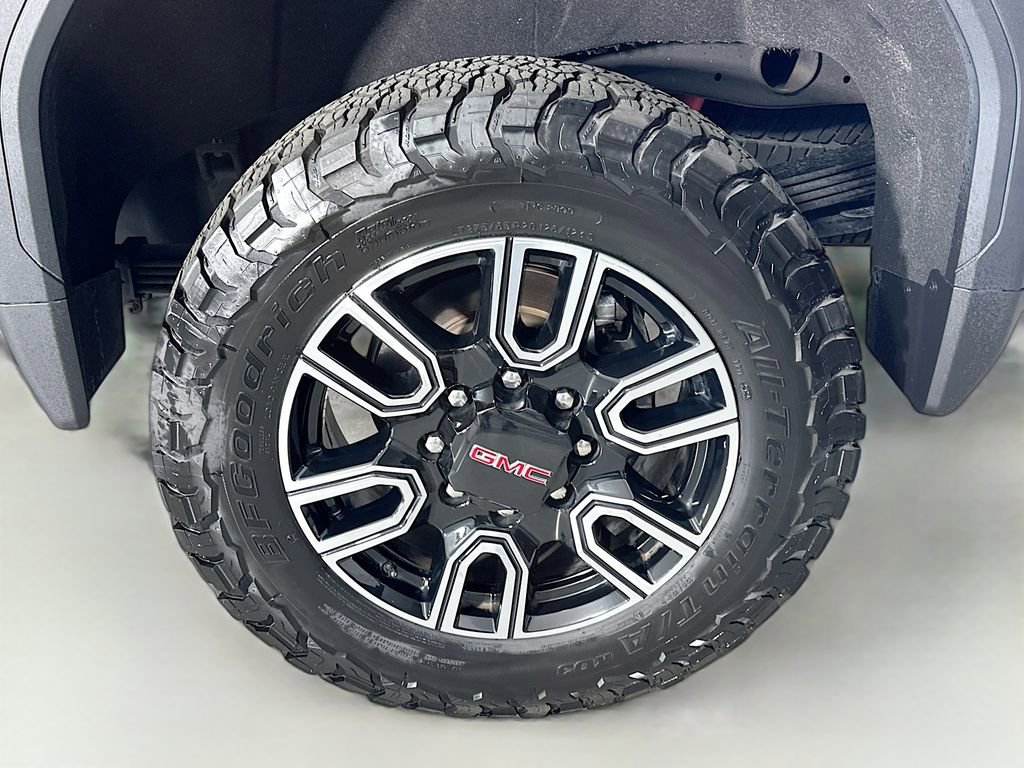 Used 2023 GMC Sierra 2500 AT4 w/ AT4 Premium Plus Package image 33