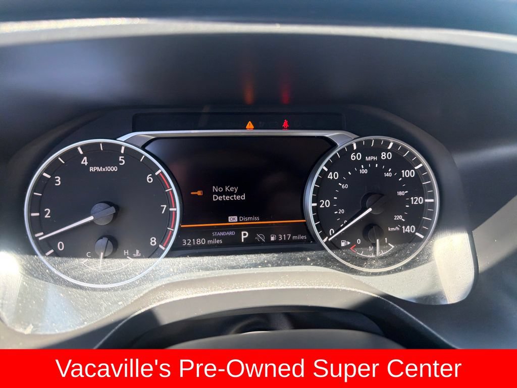 Used 2025 Nissan Rogue SV FWD image 15