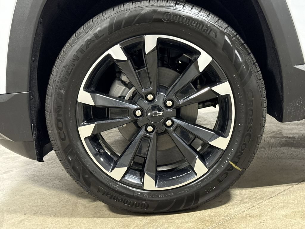 New 2027 Chevrolet Equinox RS FWD image 27