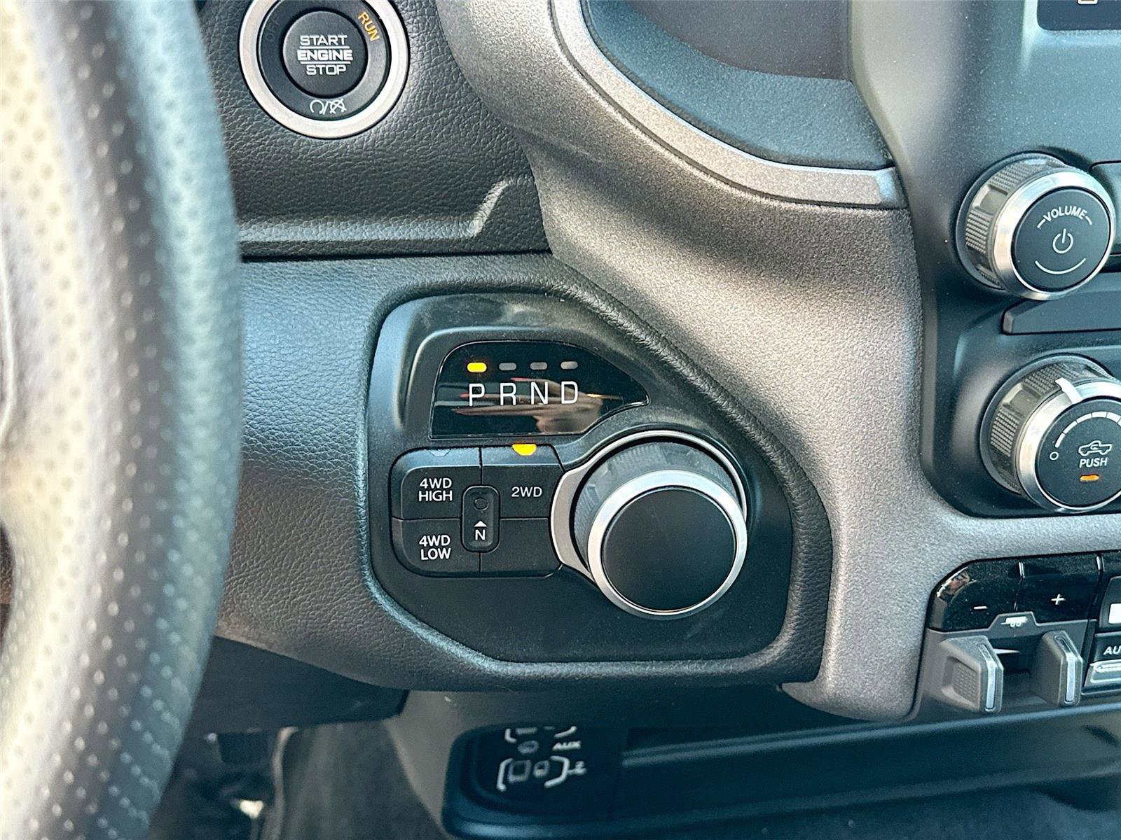 New 2024 RAM 2500 Tradesman w/ Chrome Appearance Group AWD/4WD image 11