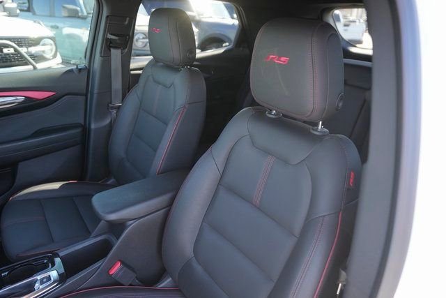 Used 2024 Chevrolet TrailBlazer RS w/ Driver Confidence Package image 10