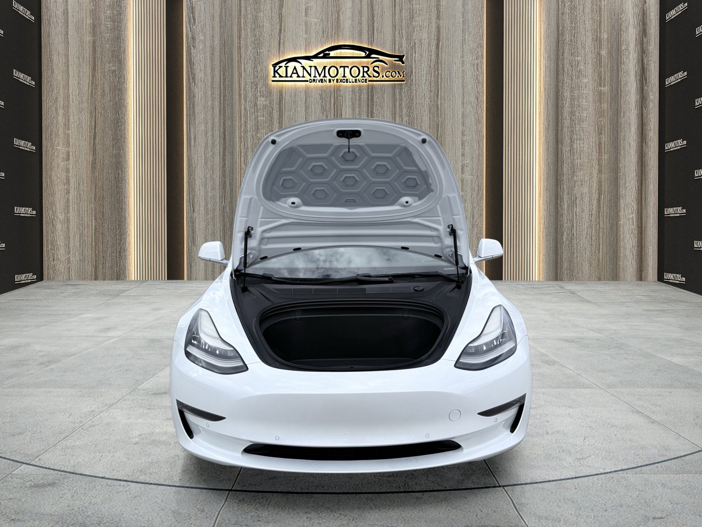Used 2018 Tesla Model 3 Mid Range image 15