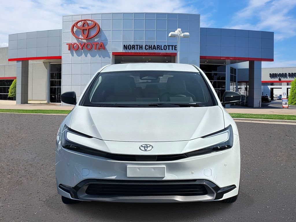 New 2026 Toyota Prius XLE FWD image 3