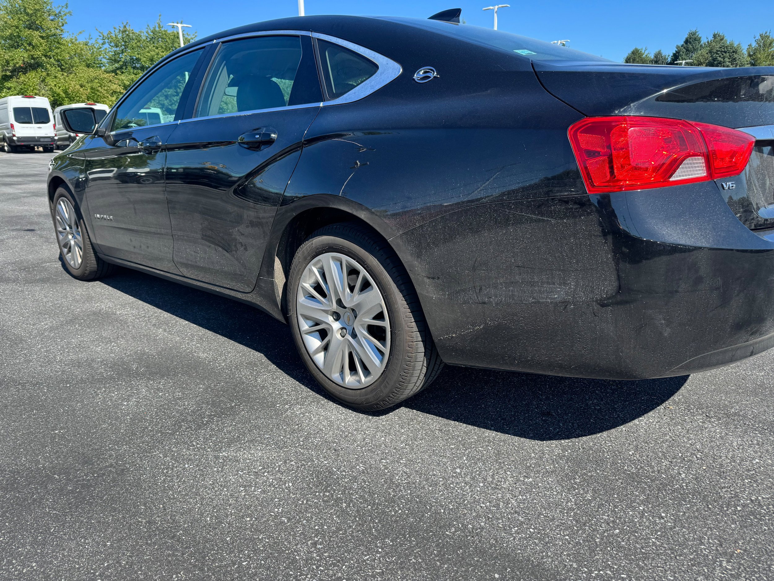 Used 2019 Chevrolet Impala LS FWD image 3