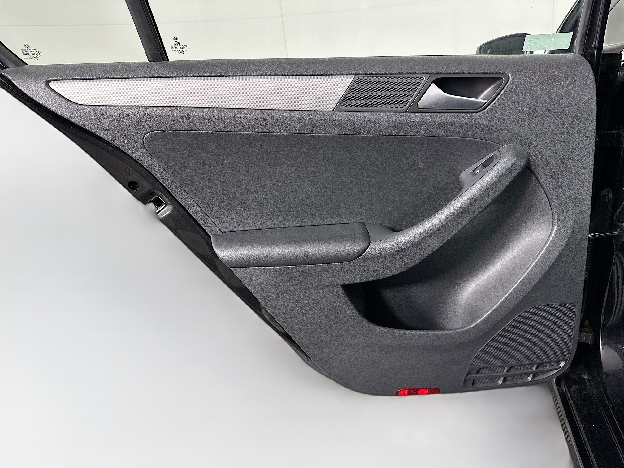 Used 2018 Volkswagen Jetta SE image 26