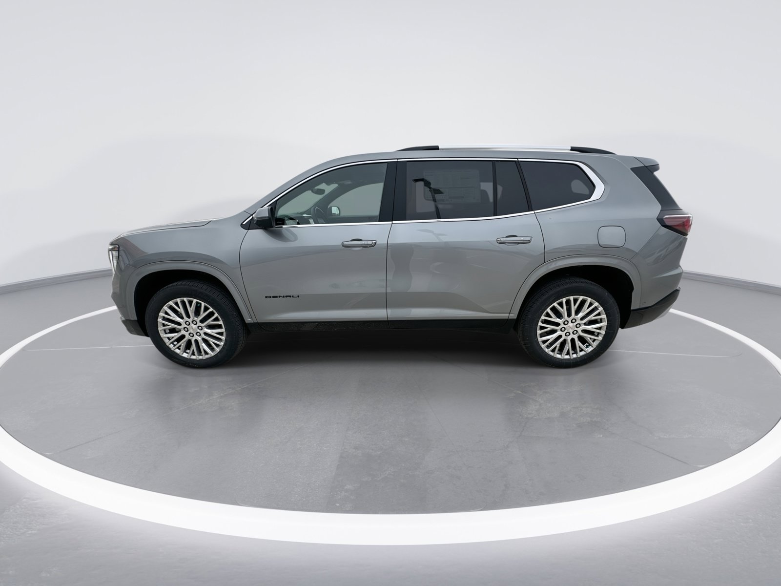 New 2026 GMC Acadia Denali w/ Super Cruise Package AWD/4WD image 5