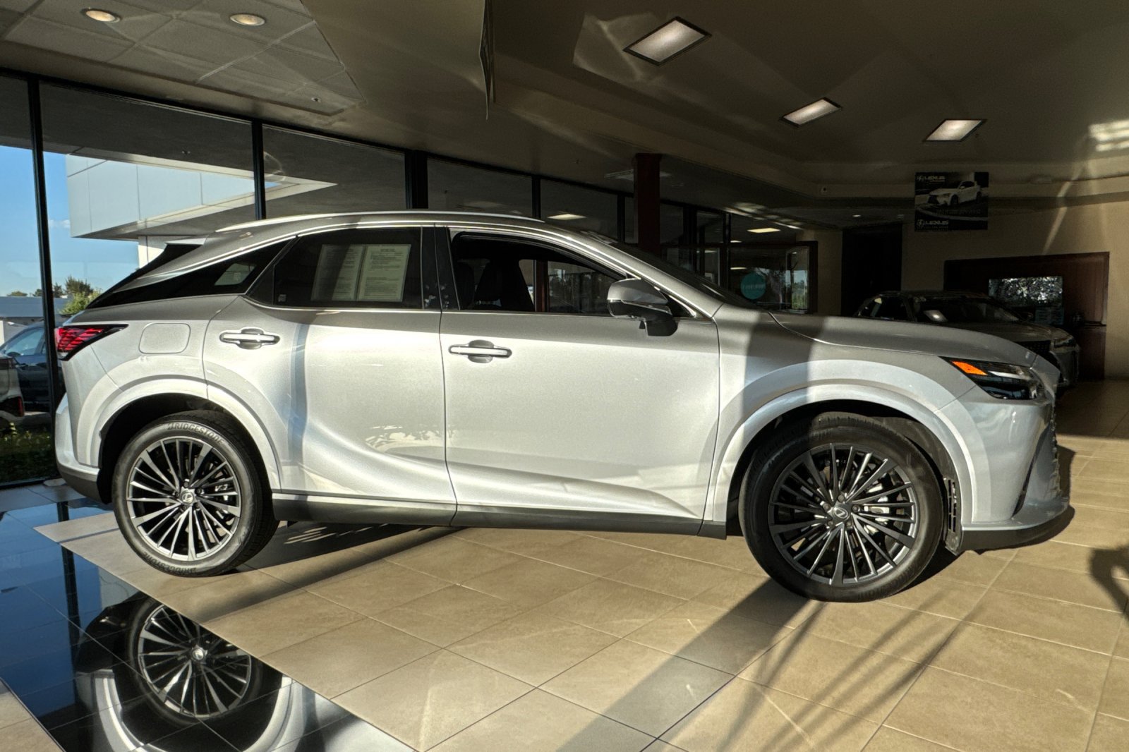 Certified 2026 Lexus RX 450h AWD w/ Convenience Package image 3