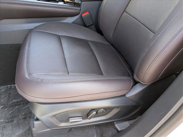 New 2026 Ford Explorer Platinum RWD image 4