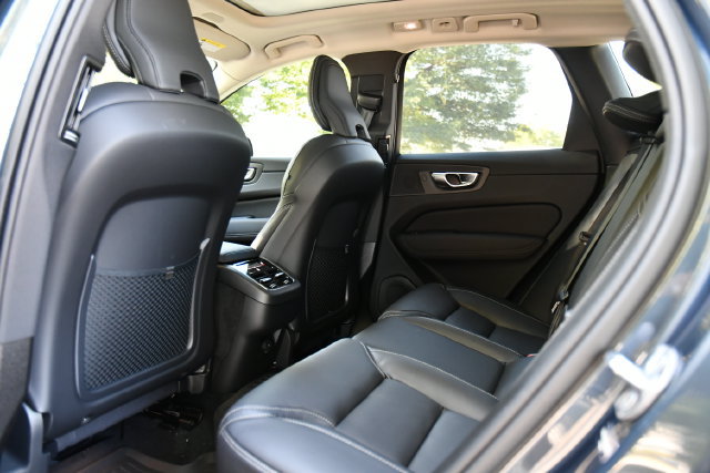 New 2027 Volvo XC60 B5 Ultra AWD/4WD image 18