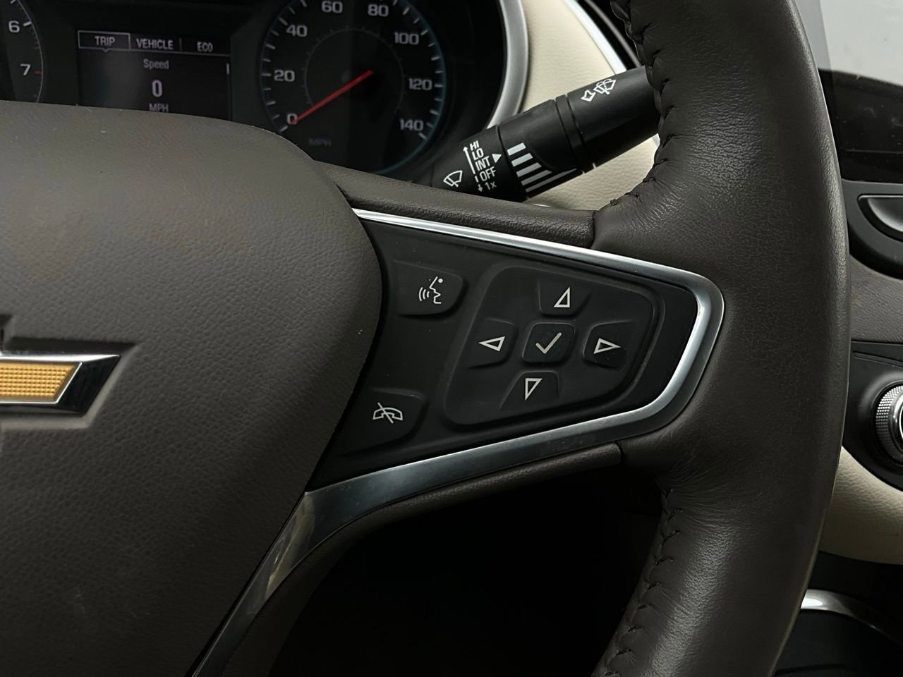 Used 2022 Chevrolet Malibu LT w/ Leather Package image 35