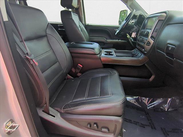 Used 2017 GMC Sierra 3500 Denali w/ Duramax Plus Package image 20