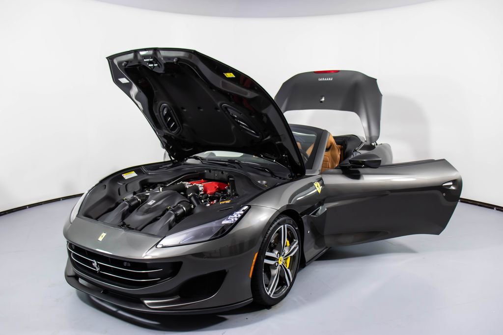 Certified 2019 Ferrari Portofino image 33