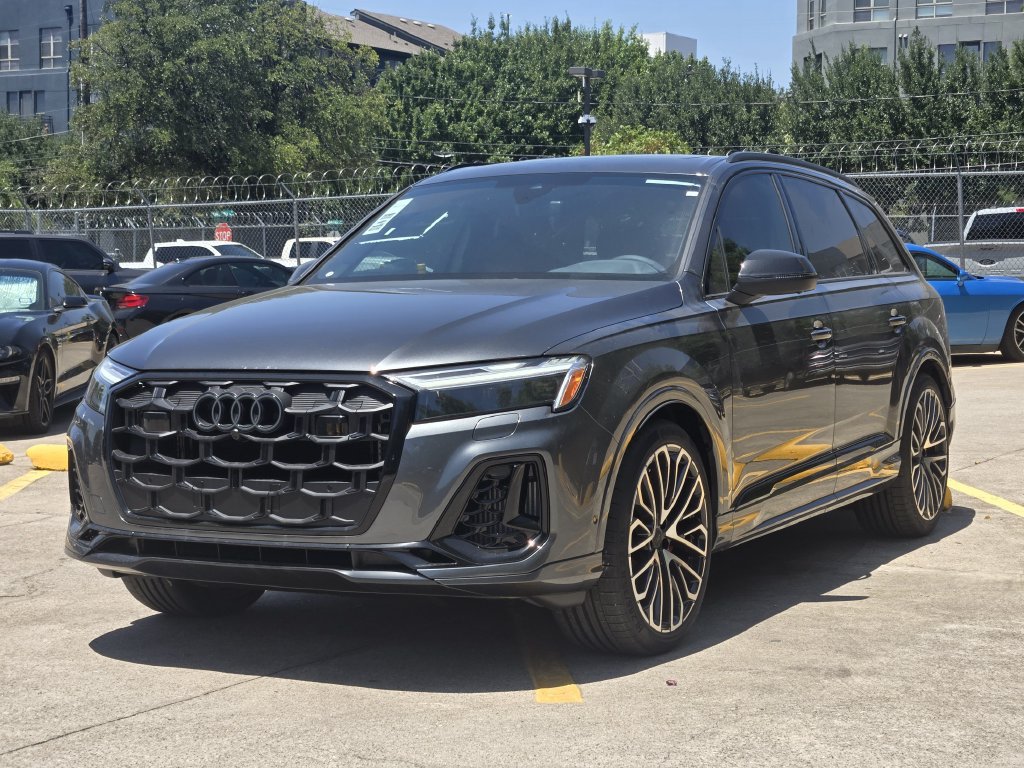 New 2026 Audi SQ7 Premium Plus AWD/4WD image 6