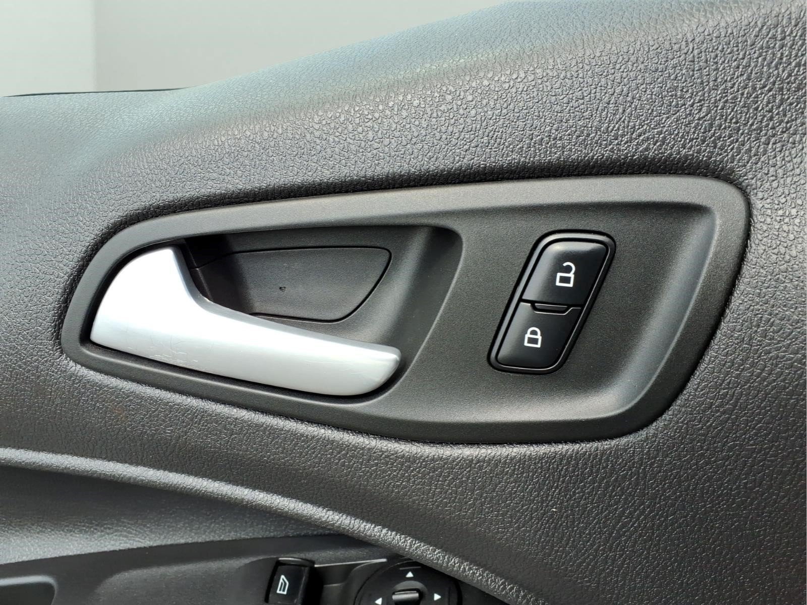 Used 2014 Ford Transit Connect XLT FWD image 16