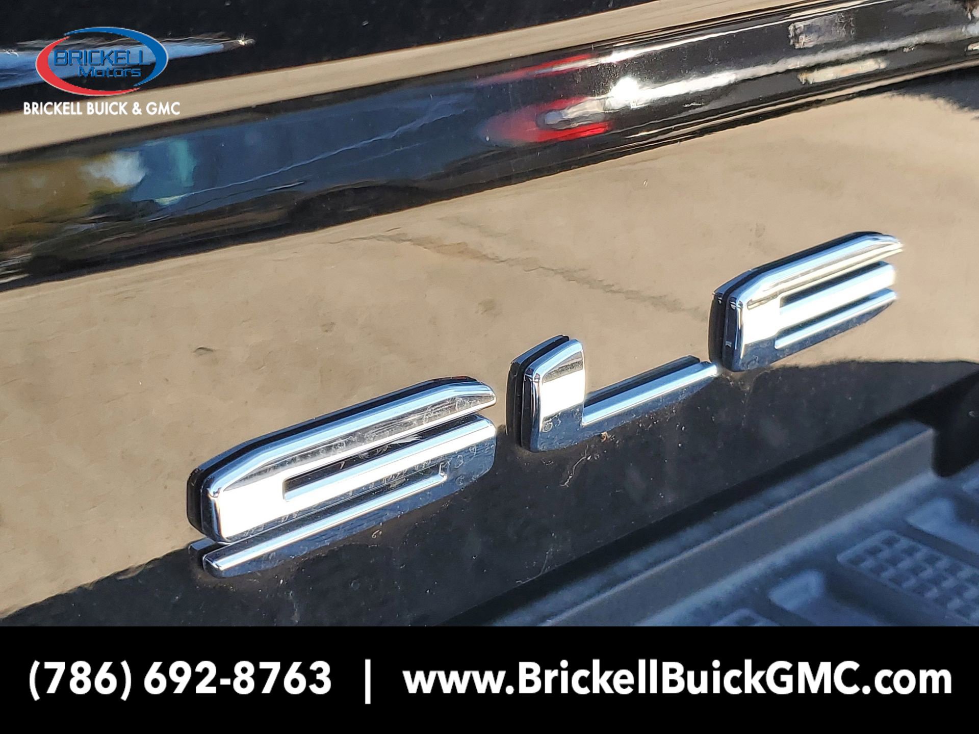 New 2025 GMC Sierra 2500 SLE w/ Max Trailering Package AWD/4WD image 7