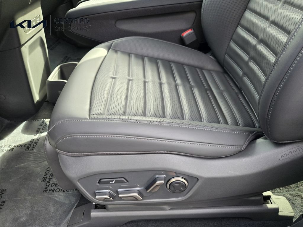 Certified 2024 Kia EV9 Land AWD/4WD image 18