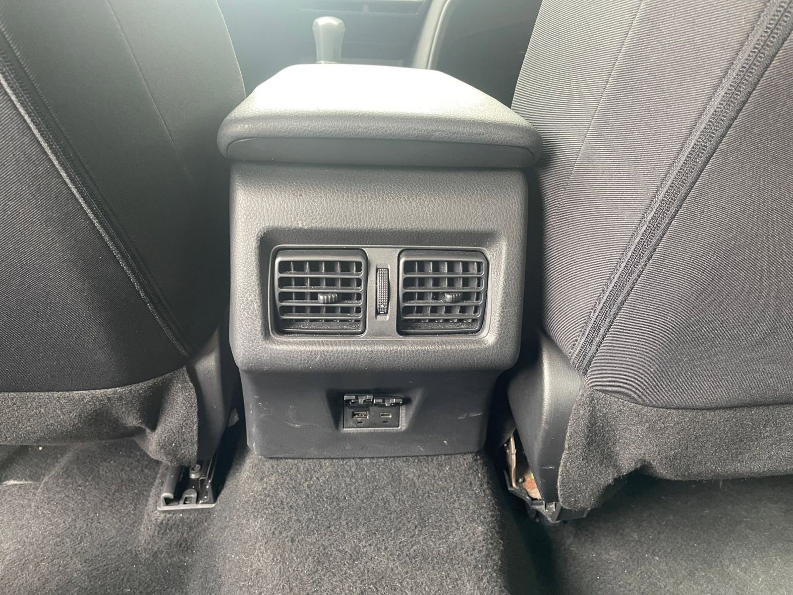 Used 2025 Toyota Camry LE image 22