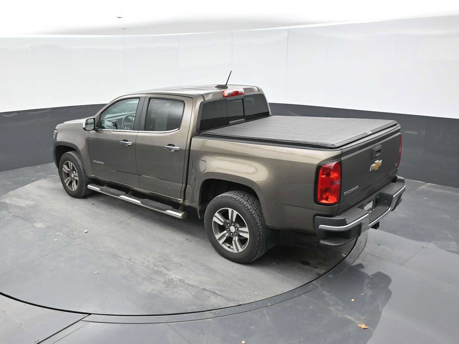 Used 2016 Chevrolet Colorado LT w/ Luxury Package, Chrome AWD/4WD image 12