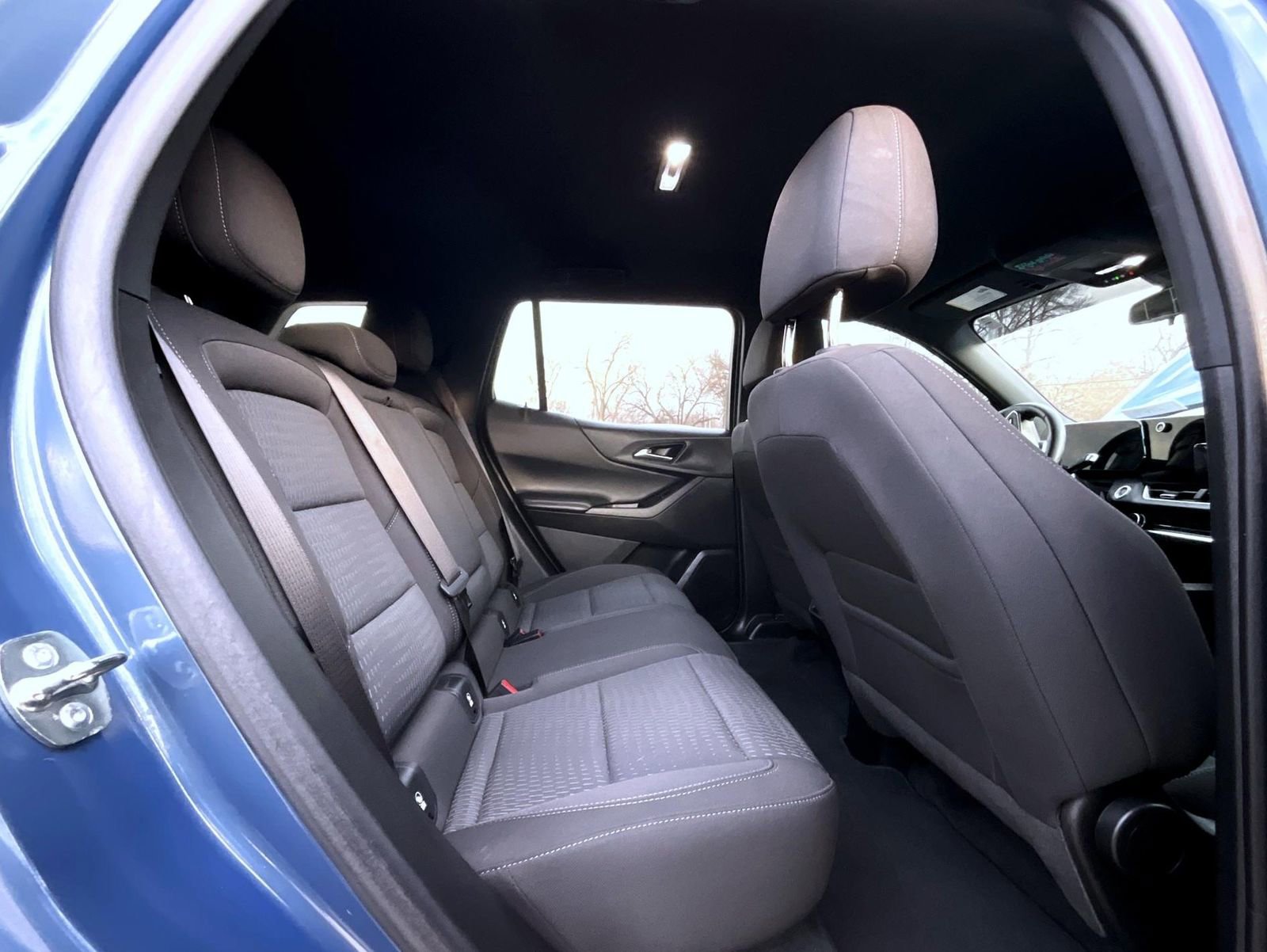 Used 2025 Chevrolet Equinox LT FWD image 19