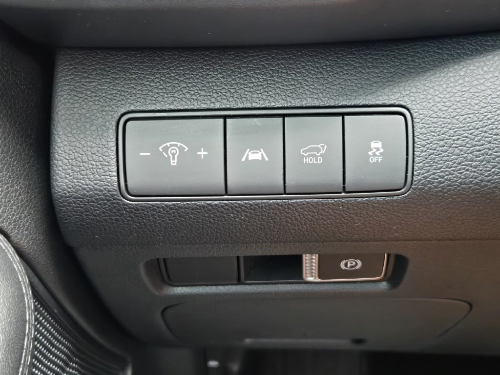 Certified 2023 Hyundai Santa Fe SEL FWD image 25