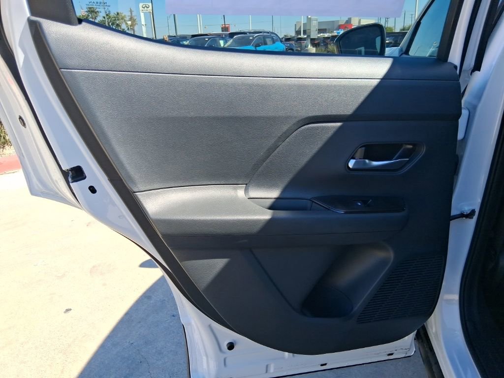 New 2026 Nissan Kicks SV w/ SV Premium Package image 23