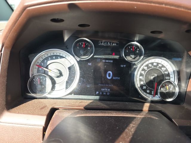 Used 2016 RAM 1500 Laramie w/ Convenience Group image 18