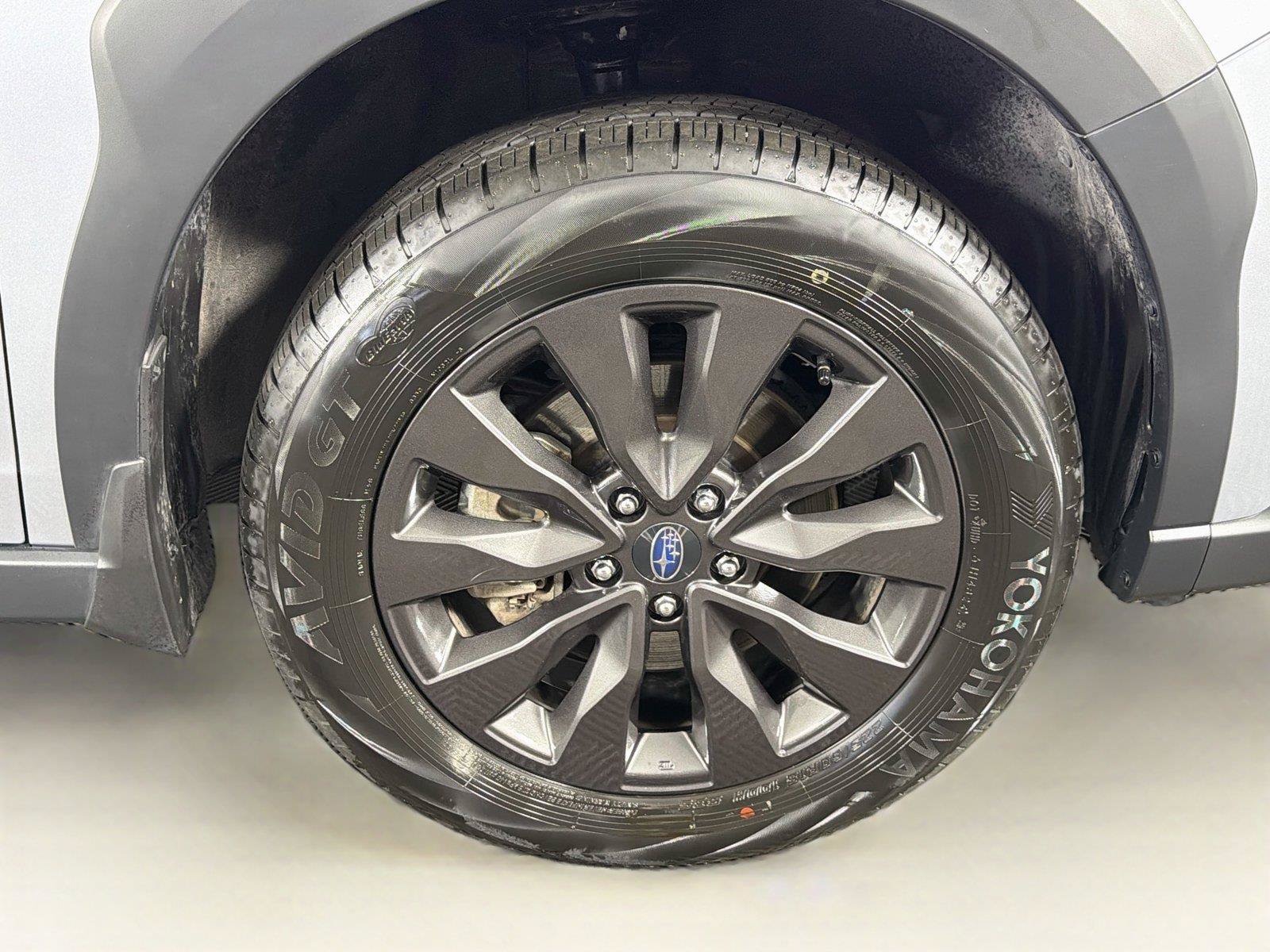 Used 2025 Subaru Outback Onyx Edition AWD/4WD image 36