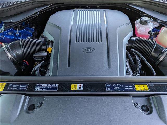 New 2026 Land Rover Range Rover SE image 16