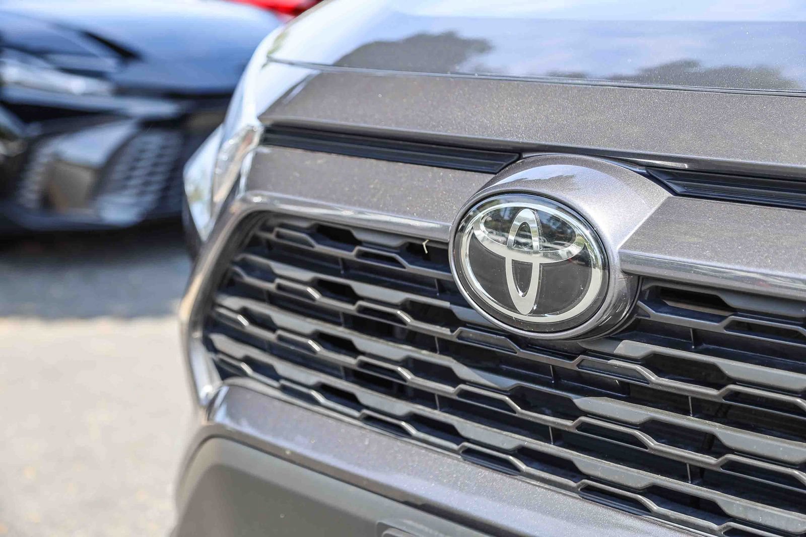 Certified 2024 Toyota RAV4 XLE FWD image 11