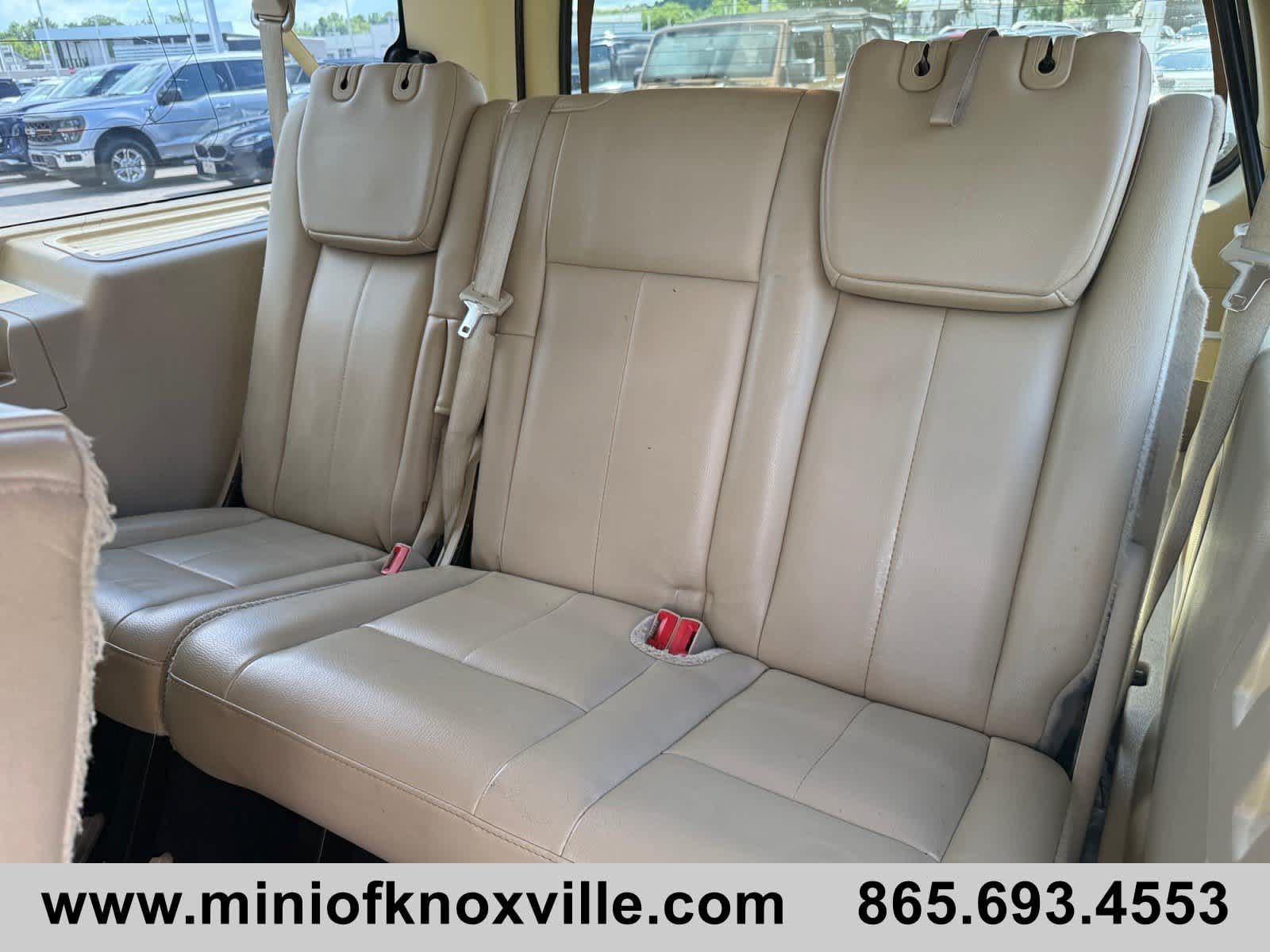 Used 2017 Ford Expedition EL Limited w/ Equipment Group 301A AWD/4WD image 17
