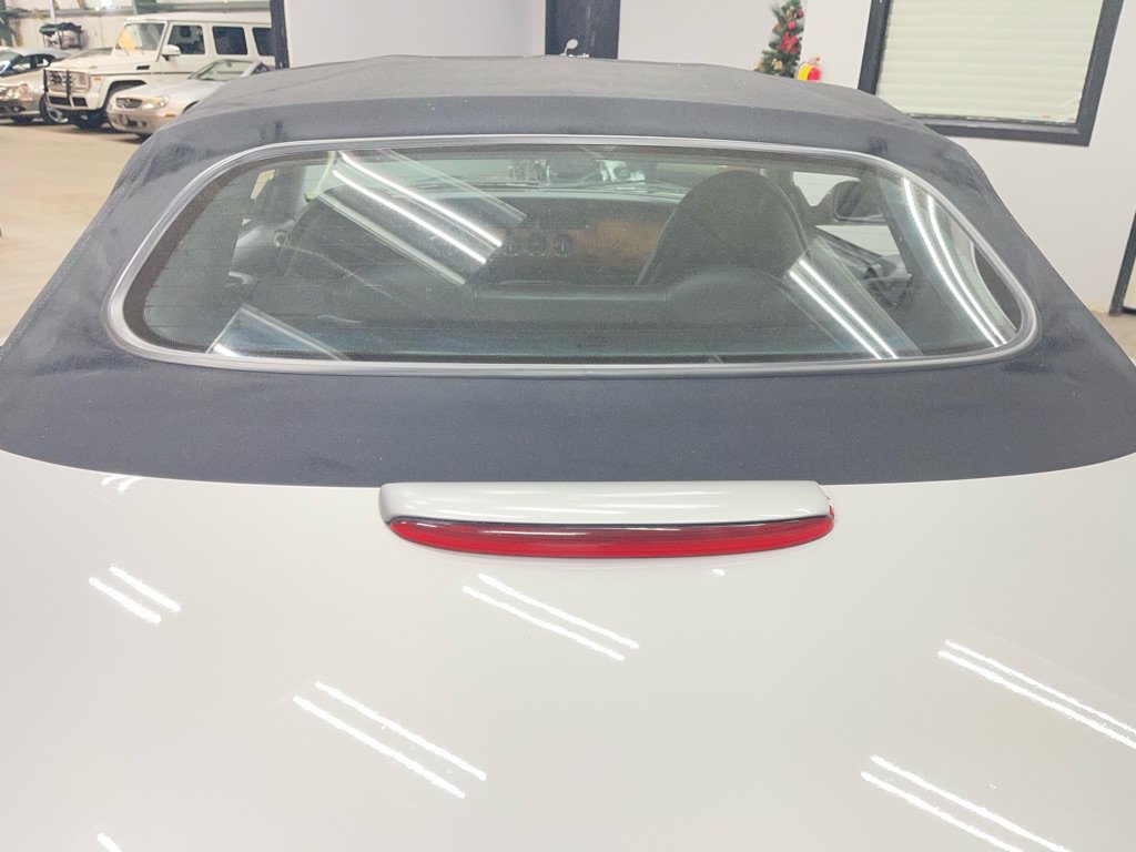 Used 2000 Jaguar XK8 Convertible RWD image 9