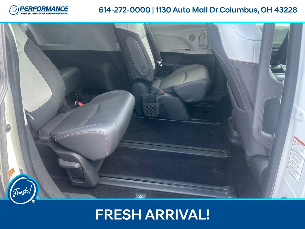 Used 2024 Toyota Sienna AWD image 15