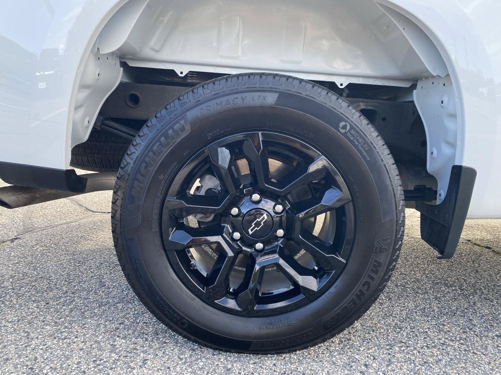 Certified 2026 Chevrolet Silverado 1500 RST AWD/4WD image 27
