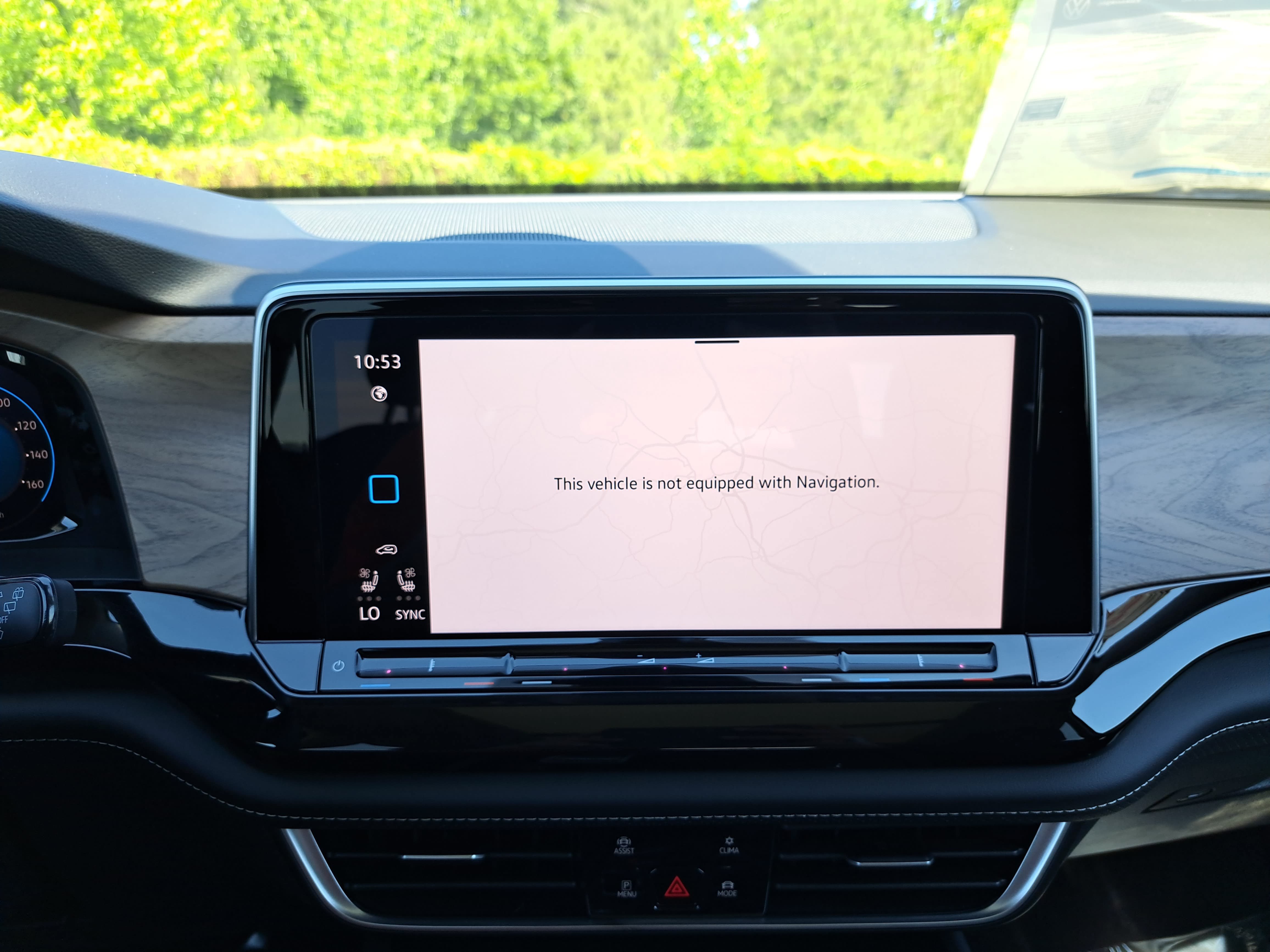 New 2026 Volkswagen Atlas SE FWD image 24
