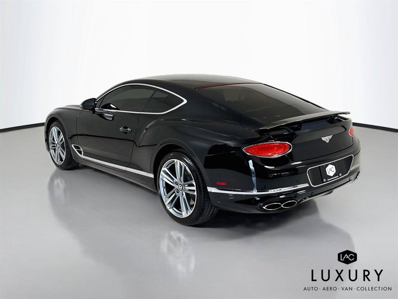Used 2023 Bentley Continental GT V8 AWD/4WD image 7