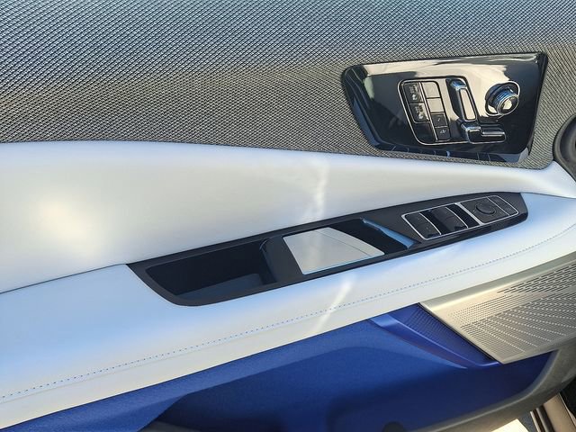 New 2025 Cadillac Optiq Sport 1 image 10