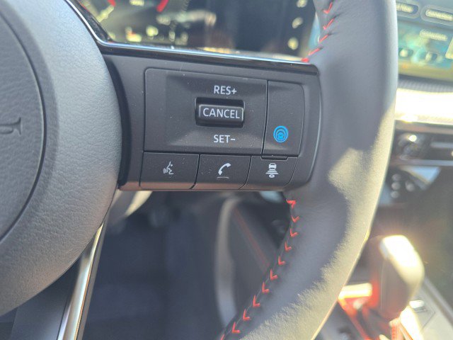 New 2025 Nissan Kicks SR w/ SR Premium Package image 31