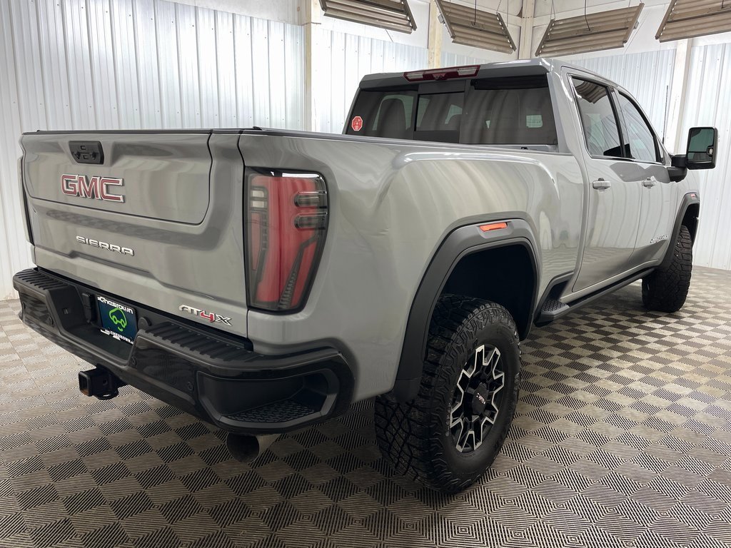 Used 2024 GMC Sierra 2500 AT4X image 27